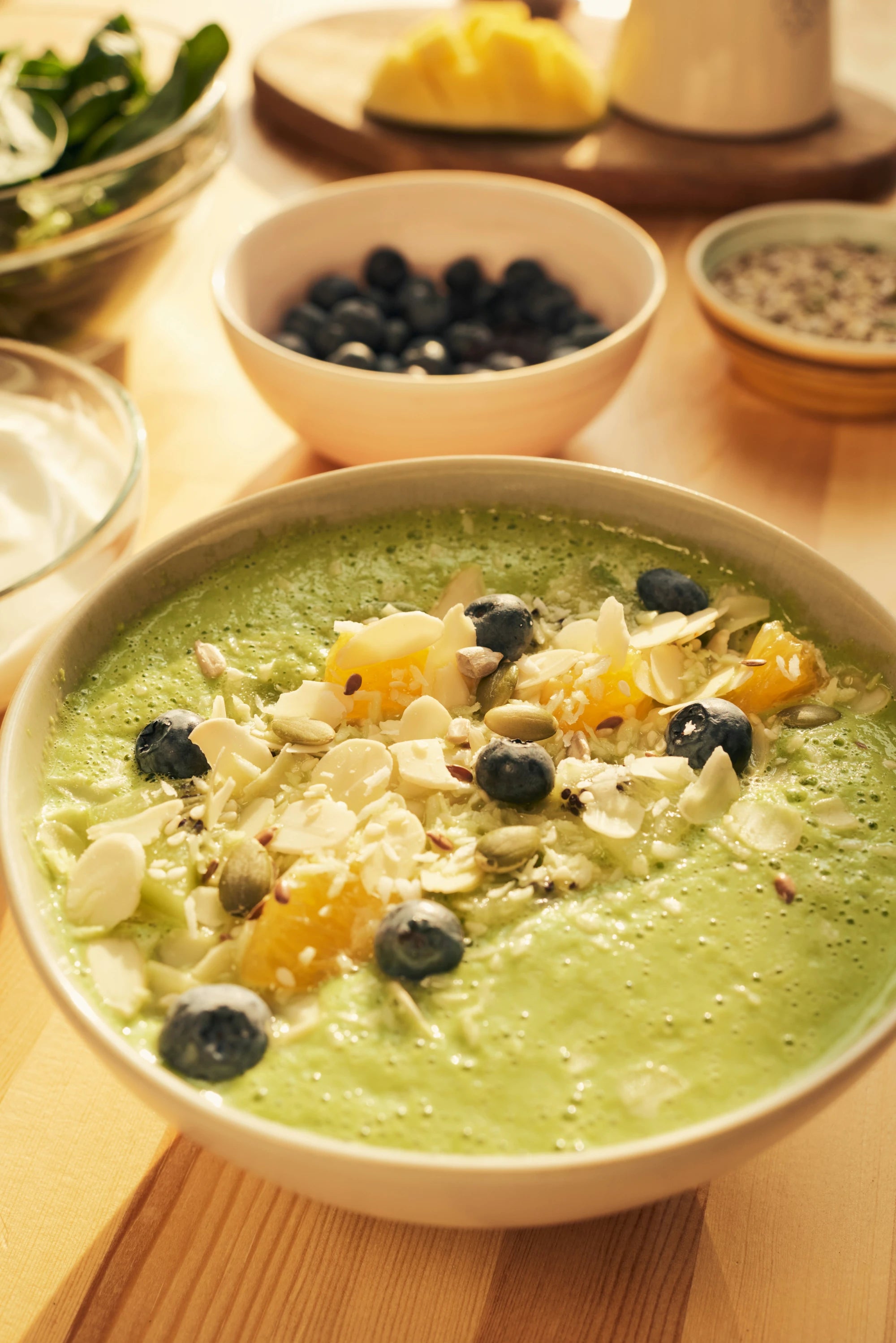 Smoothie bowl that people eat when thinking 'how do you detox heavy metal out of your body?'
